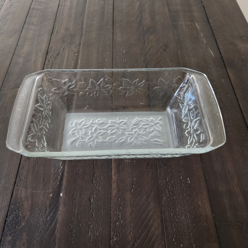Princess House Fantasia Glass Loaf Pan - Picture 4 of 5